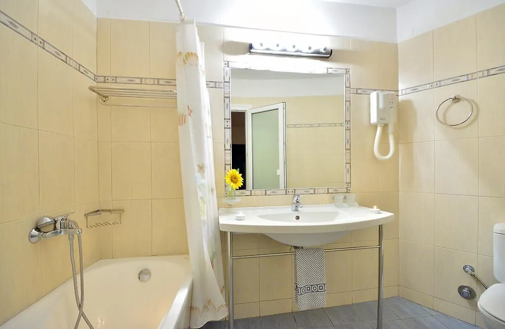 Hotel Nazos 1 Mykonos Town 2*,